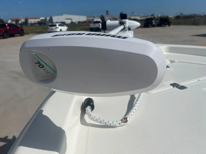 Slide: The Image of NauticStar 215 XTS 2017 - 18