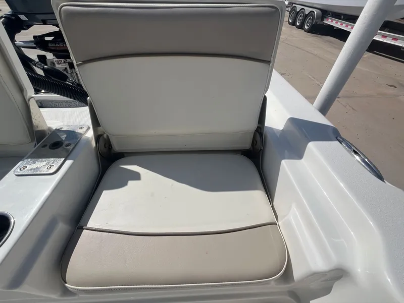 Slide: The Image of NauticStar 215 XTS 2017 - 27