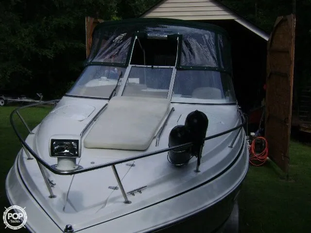 Slide: The Image of Chris-Craft 268 Express Cruiser 2000 - 6