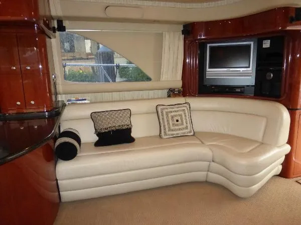 Slide: The Image of Sea Ray 560 Sedan Bridge 2002 - 6