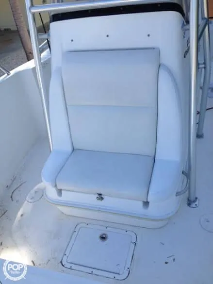 Slide: The Image of Aquasport 225 Osprey 2004 - 3