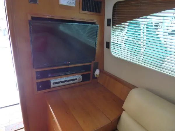 Slide: The Image of Luhrs 44 Convertible 2003 - 8