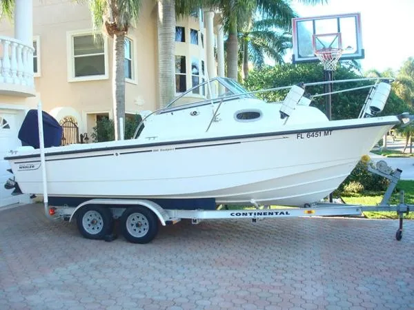 Slide: The Image of Boston Whaler 205 Eastport Walkaround 2005 - 0