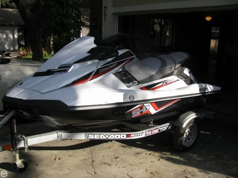 Slide: The Image of Yamaha FX Cruiser SHO 2014 - 4