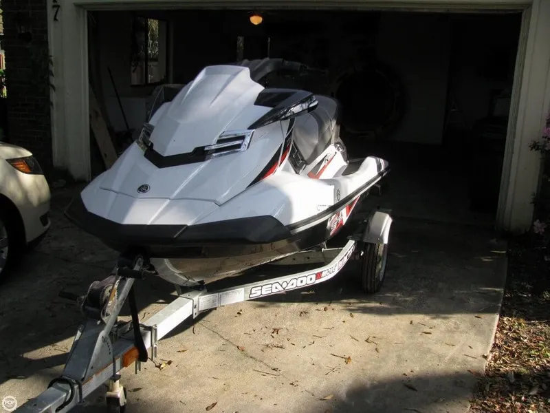 Slide: The Image of Yamaha FX Cruiser SHO 2014 - 5