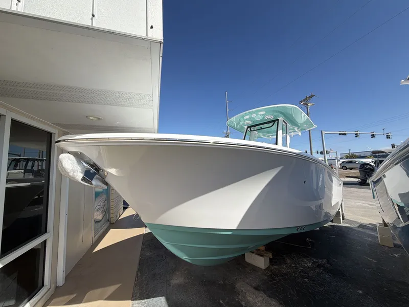 Slide: The Image of Sportsman Heritage 231 Center Console 2026 - 4