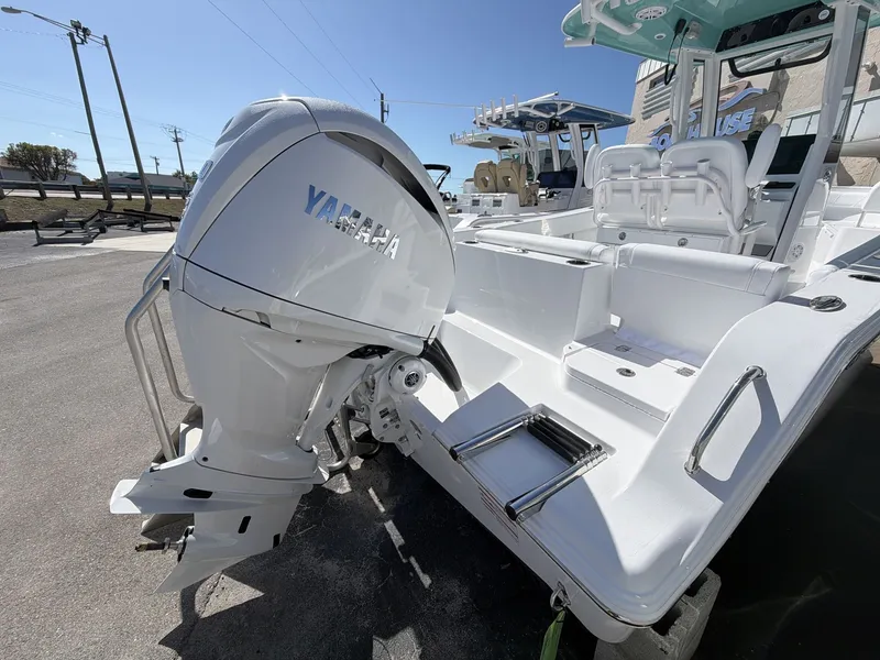 Slide: The Image of Sportsman Heritage 231 Center Console 2026 - 6