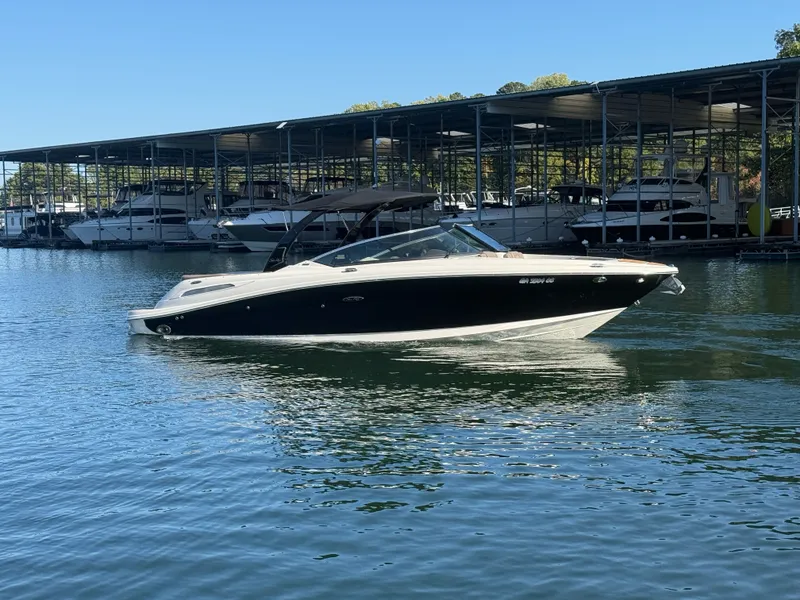 Slide: The Image of Sea Ray 270 SLX 2013 - 3