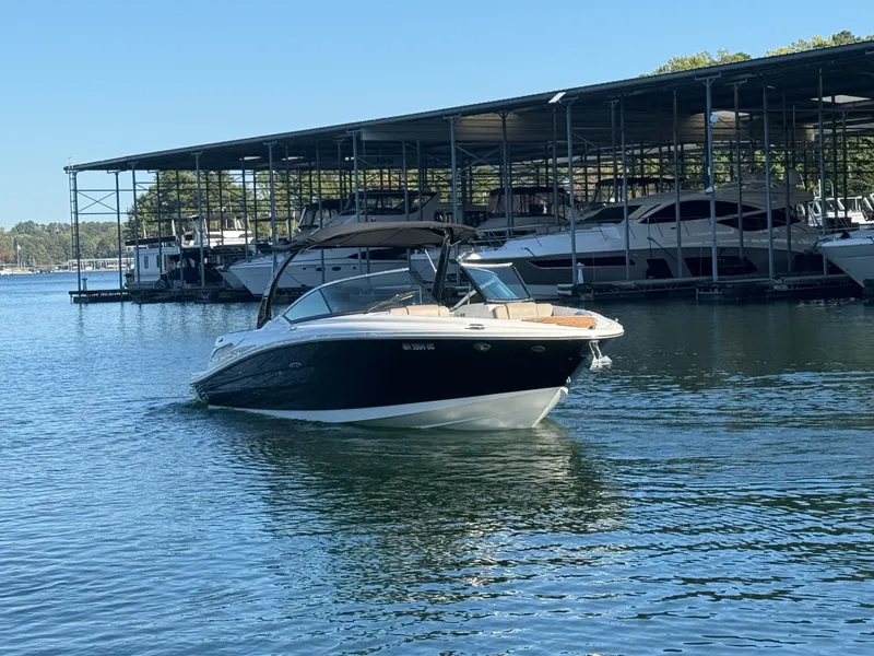 Slide: The Image of Sea Ray 270 SLX 2013 - 4