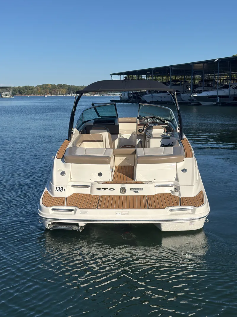 Slide: The Image of Sea Ray 270 SLX 2013 - 6