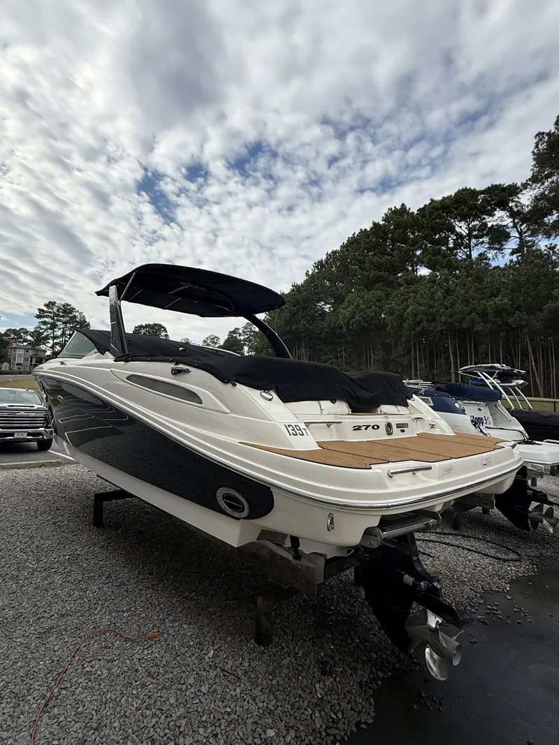 Slide: The Image of Sea Ray 270 SLX 2013 - 8