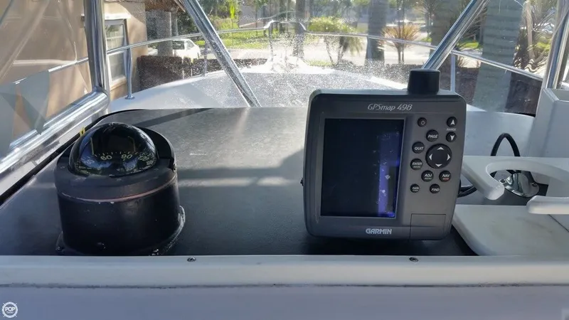 Slide: The Image of Pro-Line 2700 Sportsman Open Fisherman 1996 - 10