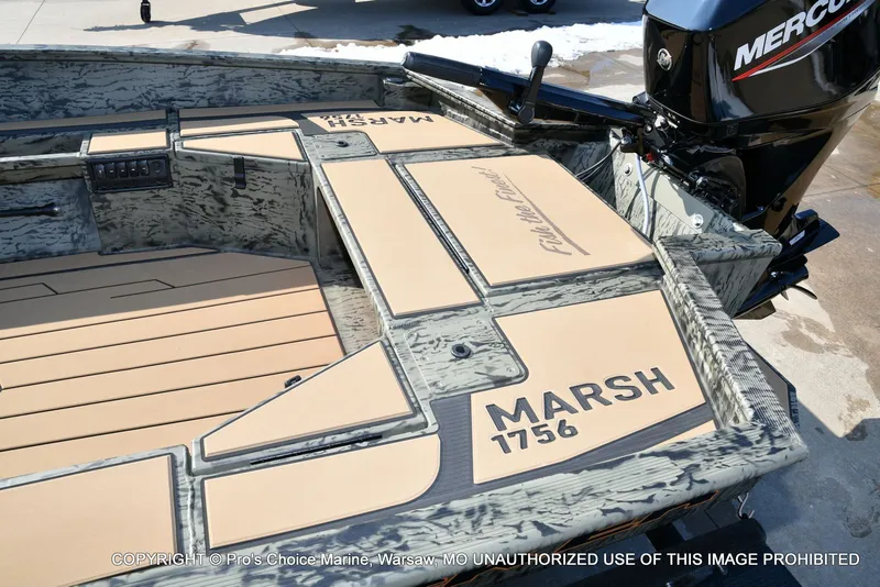 Slide: The Image of Tracker Grizzly 1756 T Marsh w/60HP Tiller 2026 - 35