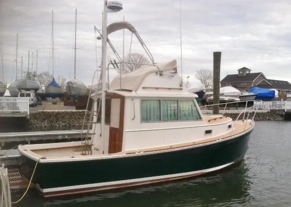 Slide: The Image of Cape Dory 28 Flybridge Cruiser 1991 - 2