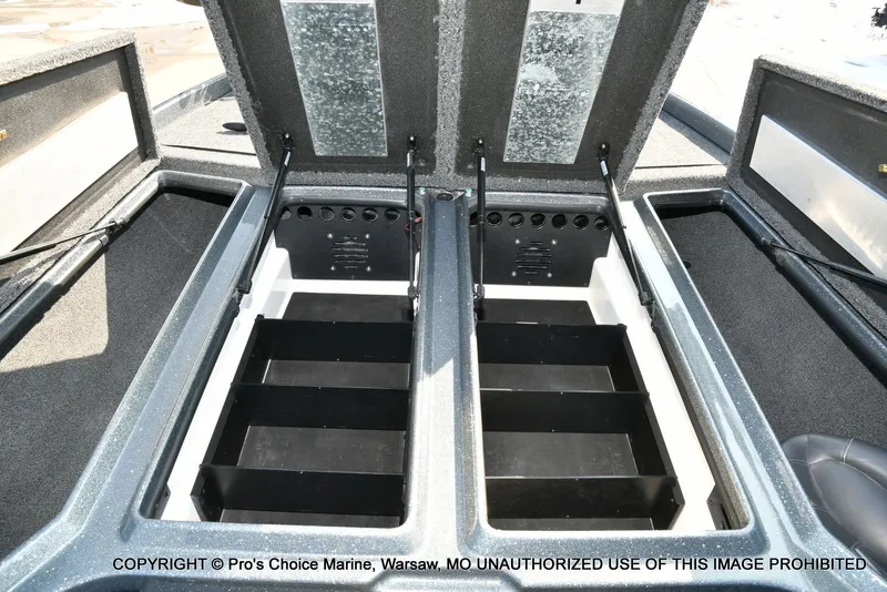 Slide: The Image of Nitro Z21 XL Pro 2024 - 55