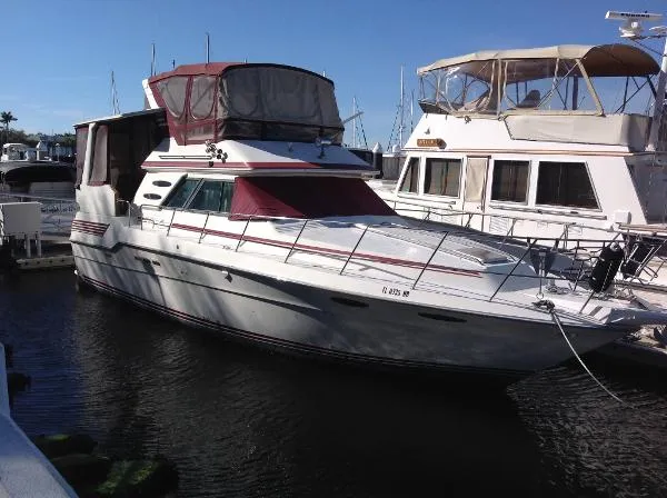 Slide: The Image of Sea Ray 410 Aft Cabin 1987 - 0
