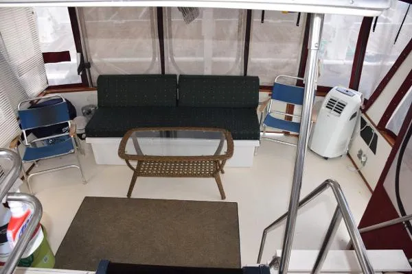 Slide: The Image of Sea Ray 410 Aft Cabin 1987 - 7