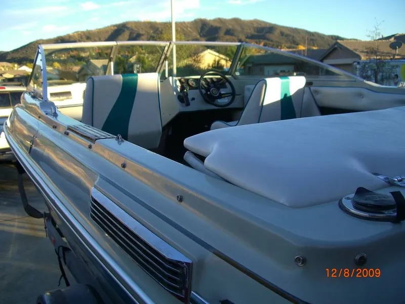 Slide: The Image of Seaswirl Sierra Classic 1989 - 2
