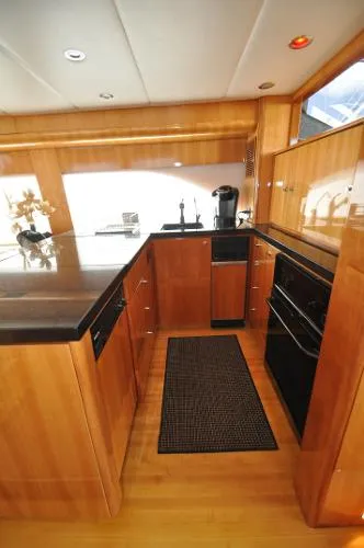 Slide: The Image of Queenship Pilothouse stabilized crew qtrs 1996 - 3