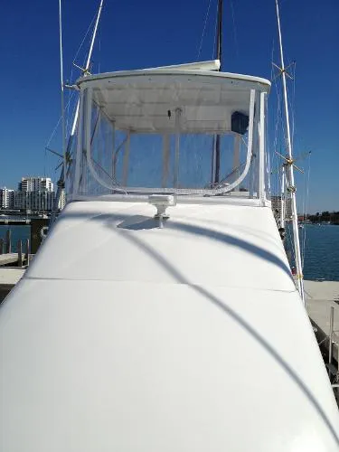 Slide: The Image of Luhrs 32 Convertible 2001 - 4