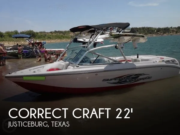 Slide: The Image of Correct Craft Super Air Nautique 220 Team Edition 2006 - 0