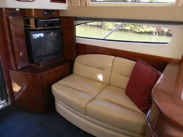 Slide: The Image of Viking Flybridge 2002 - 3
