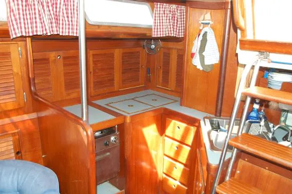 Slide: The Image of Bristol Center Cockpit 43.3 1987 - 9