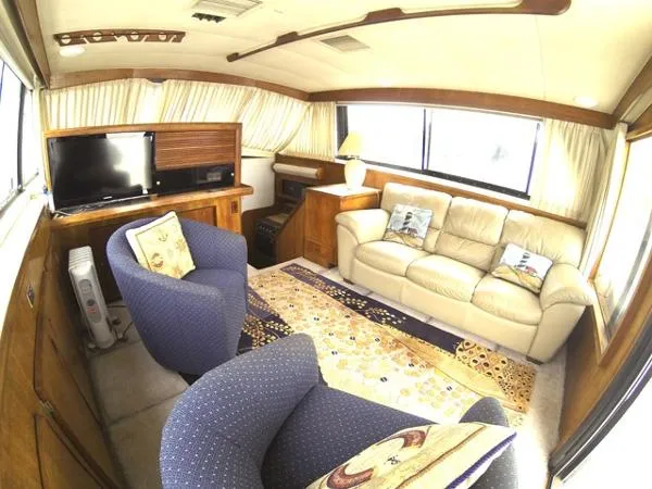 Slide: The Image of Bertram 42 Convertible 1986 - 2