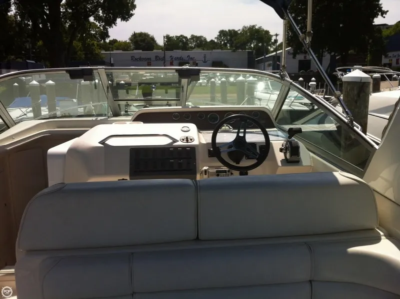 Slide: The Image of Sea Ray 290 Sundancer 1997 - 7