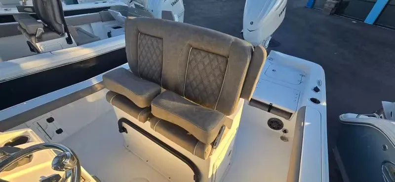 Slide: The Image of Sea Hunt BX 25 FS 2026 - 5