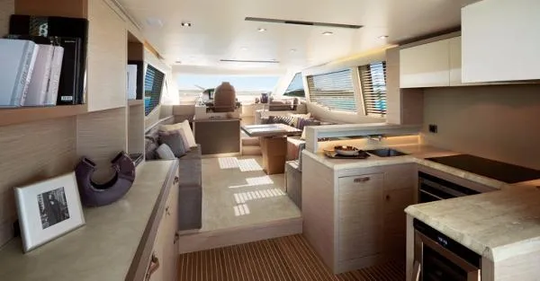 Slide: The Image of Monte Carlo MC6 by Beneteau 2018 - 5