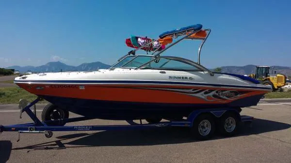 Slide: The Image of Rinker 226 Captiva Bowrider 2008 - 0