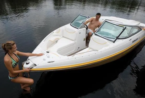 Slide: The Image of Rinker 226 Captiva Bowrider 2008 - 5
