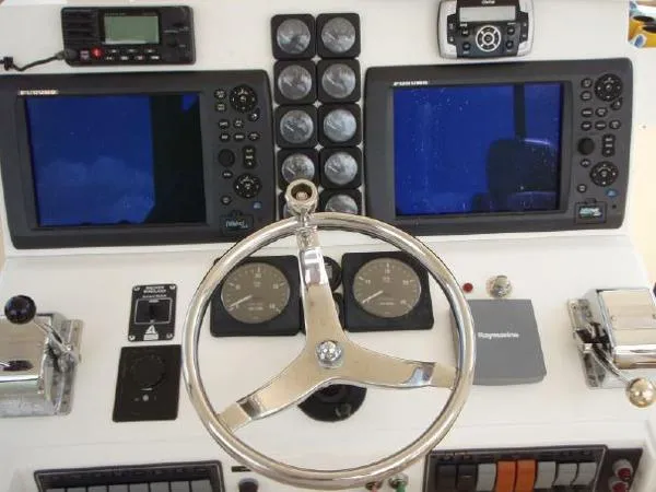 Slide: The Image of Hatteras 36 Sportfish 1969 - 4