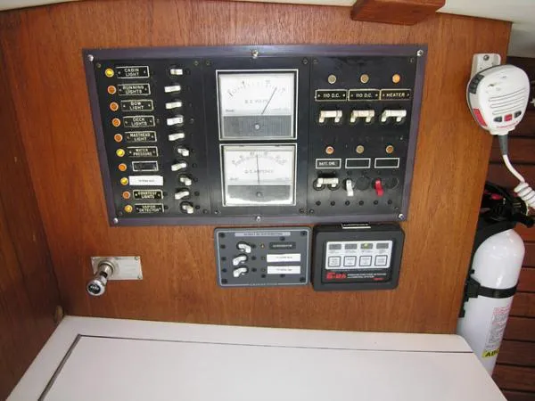 Slide: The Image of Morgan 382 1981 - 7