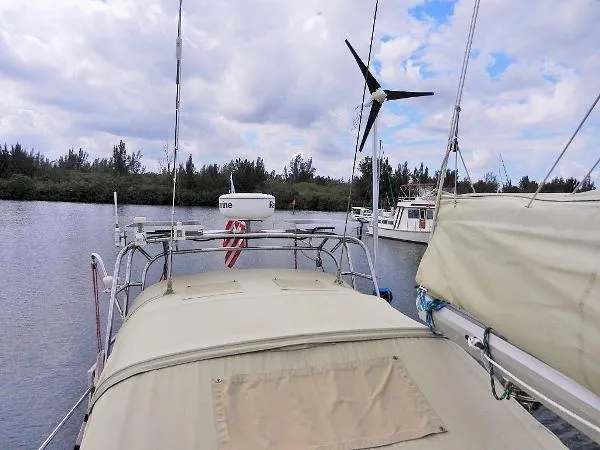 Slide: The Image of Island Packet 38 1990 - 9