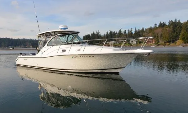 Slide: The Image of Pursuit 3370 Offshore 2005 - 0