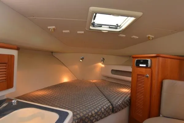 Slide: The Image of Pursuit 3370 Offshore 2005 - 4