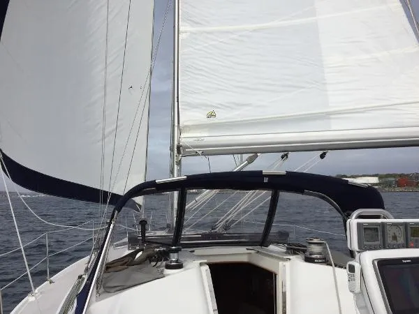 Slide: The Image of Catalina 350 MK II 2008 - 5