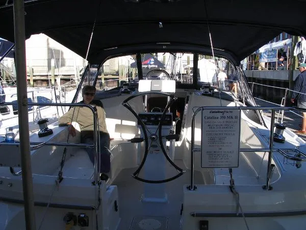 Slide: The Image of Catalina 350 MK II 2008 - 8