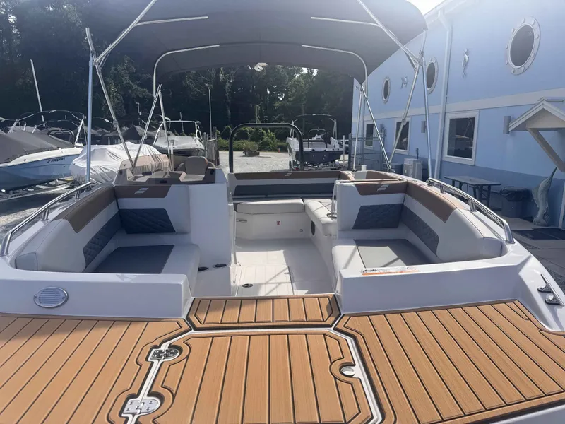 Slide: The Image of Starcraft SVX 171 OB 2026 - 4