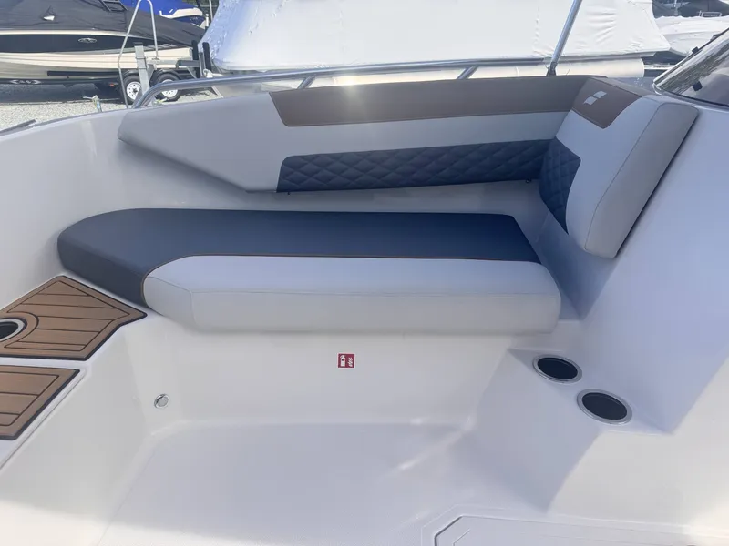 Slide: The Image of Starcraft SVX 171 OB 2026 - 5