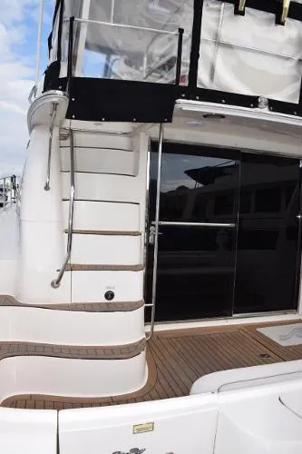 Slide: The Image of Sea Ray 480 Sedan Bridge 2000 - 11