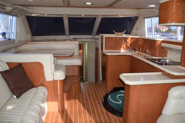 Slide: The Image of Sea Ray 480 Sedan Bridge 2000 - 2