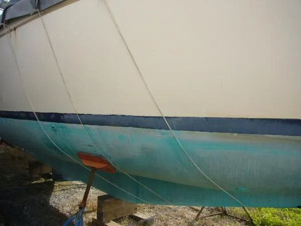 Slide: The Image of Island Packet 31 1986 - 3