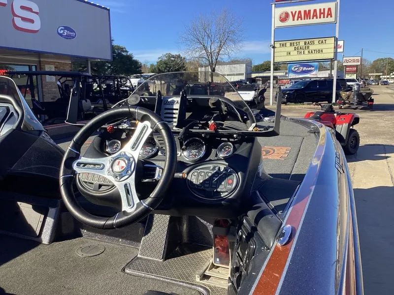 Slide: The Image of Triton 21 TRX Patriot ELITE 2018 - 10