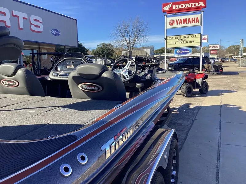 Slide: The Image of Triton 21 TRX Patriot ELITE 2018 - 11