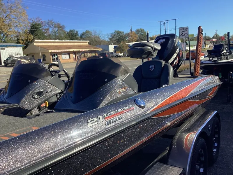 Slide: The Image of Triton 21 TRX Patriot ELITE 2018 - 6