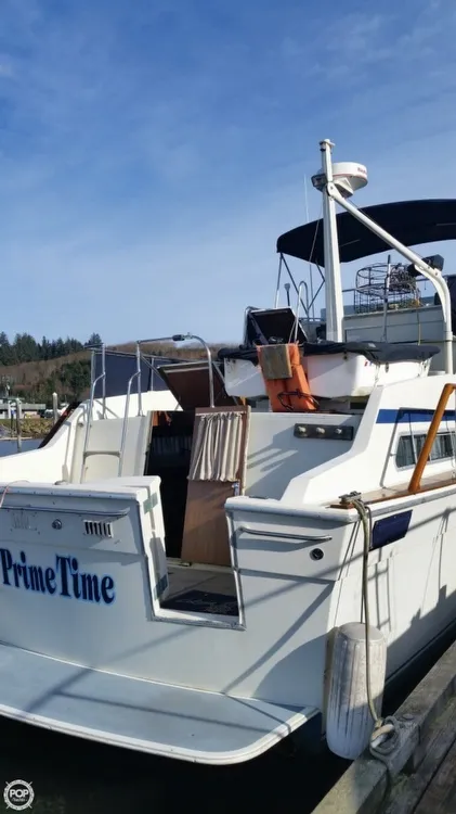 Slide: The Image of Tollycraft Tri-Cabin 40 1979 - 1