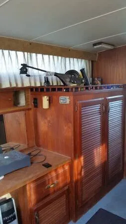 Slide: The Image of Tollycraft Tri-Cabin 40 1979 - 11